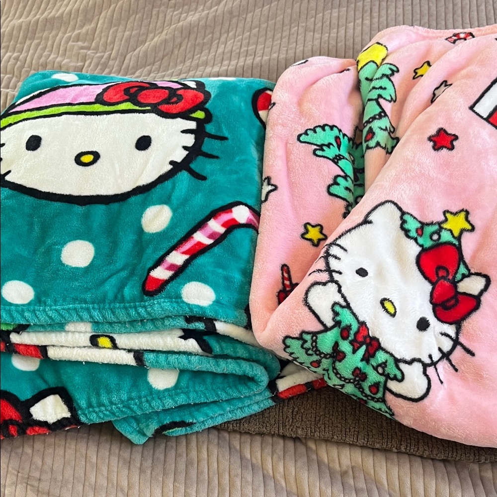 Set of 2 Hello Kitty Plush Christmas Blankets